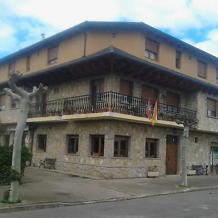 Casa De La Pradera